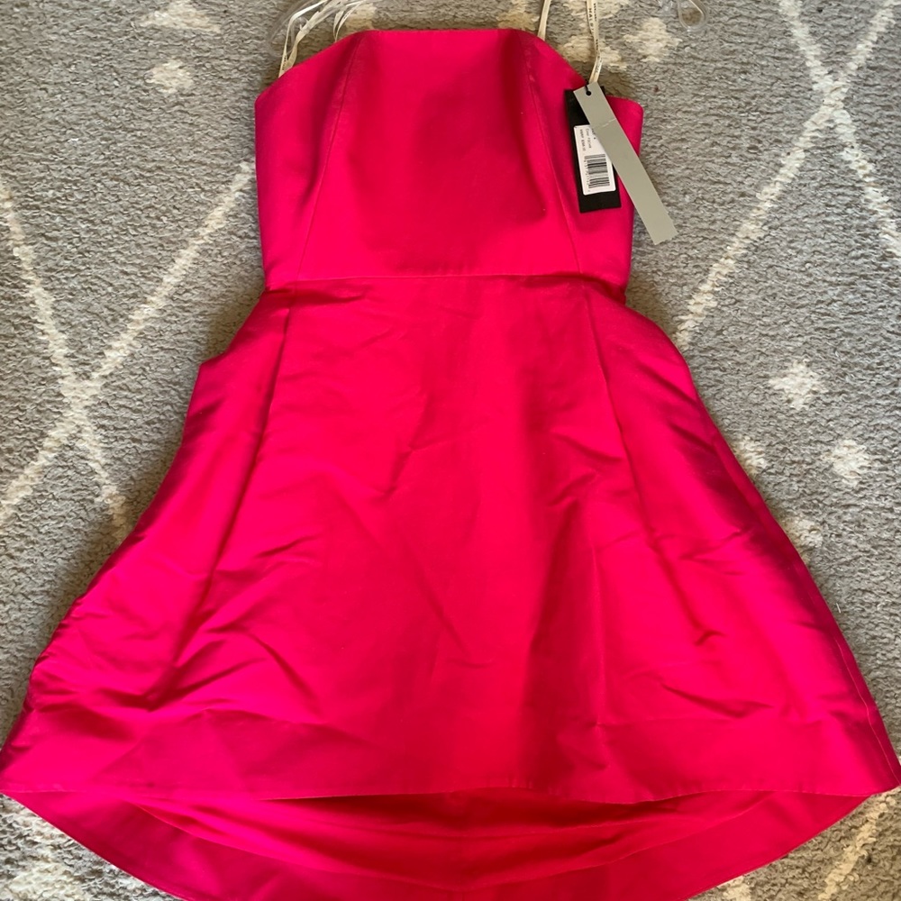 Halston Heritage Magenta Cocktail Dress size 4